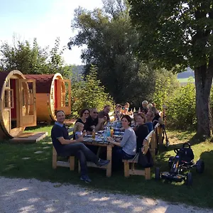 Naturama - Naturparkcamping Und Fasshotel Beilngries